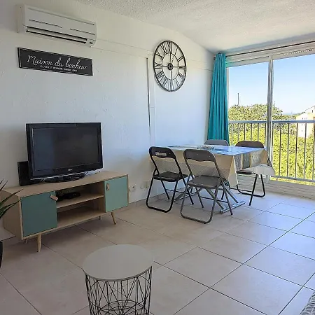 Proche Port Et Avec Wifi Et Climatisation Appartement Agde