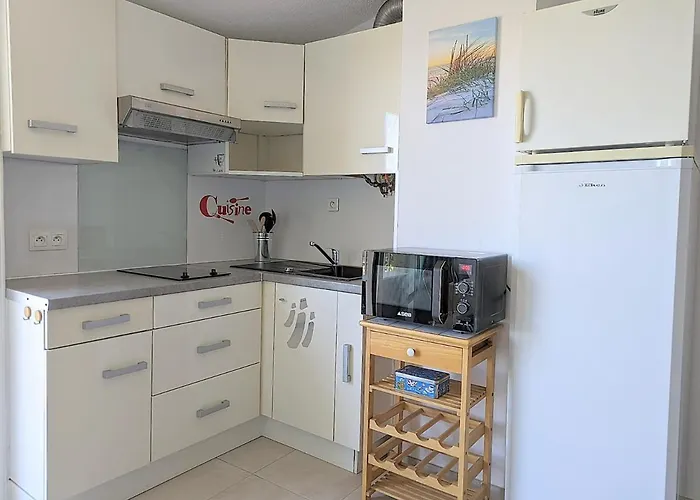 Daire Proche Port Et Avec Wifi Et Climatisation *